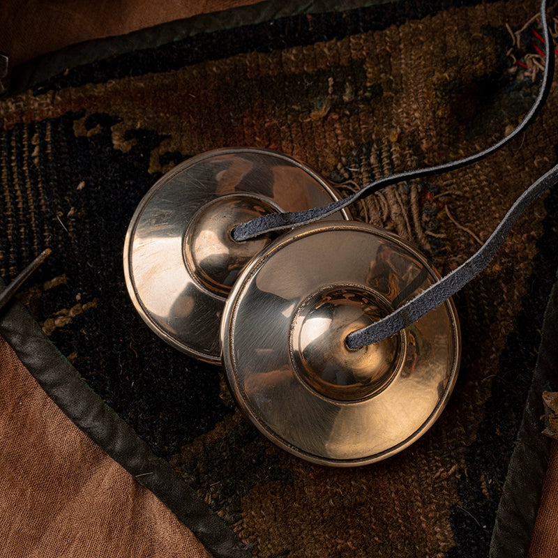 Nepalese White Brass Tingsha Cymbals – Tibetan Meditation Bell for Sound Healing & Spiritual Practice